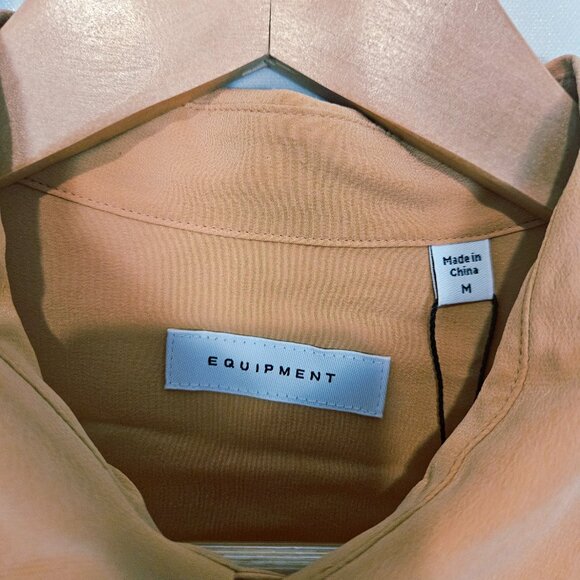 NWT Equipment Shirt Size Medium Caribou 100% Silk Long Sleeve Button Up *SAMPLE* - Picture 3 of 8